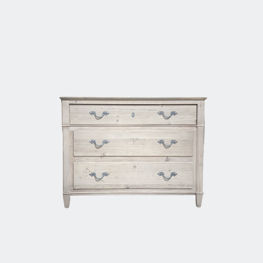 Classic Reclaimed Pine Chest of Drawers
