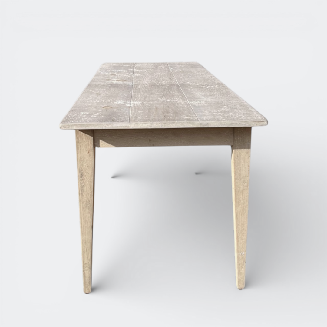 The Ockley Farmhouse Kitchen Dining Table