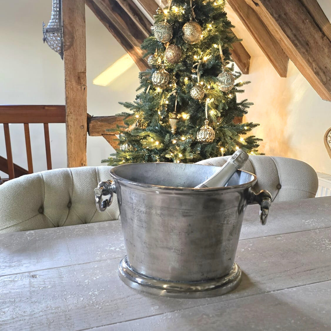 Vintage-Style Medium Metal Wine Cooler