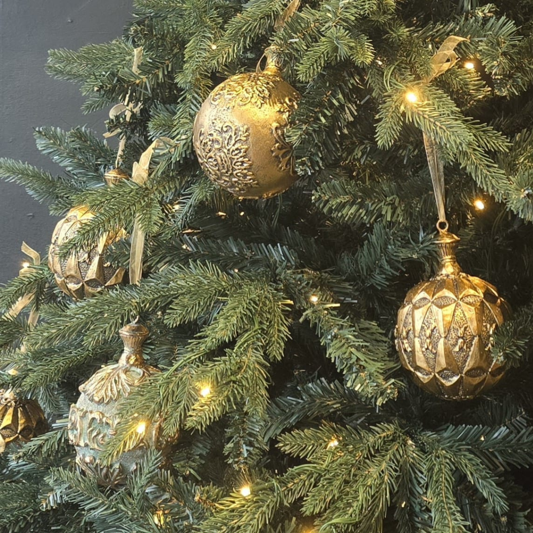 Christmas Vintage Gold Ornament Decoration