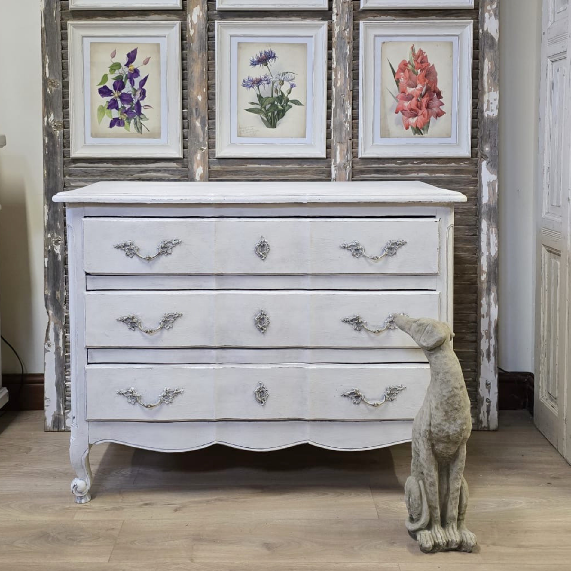 French Style Oak Chest of Drawers