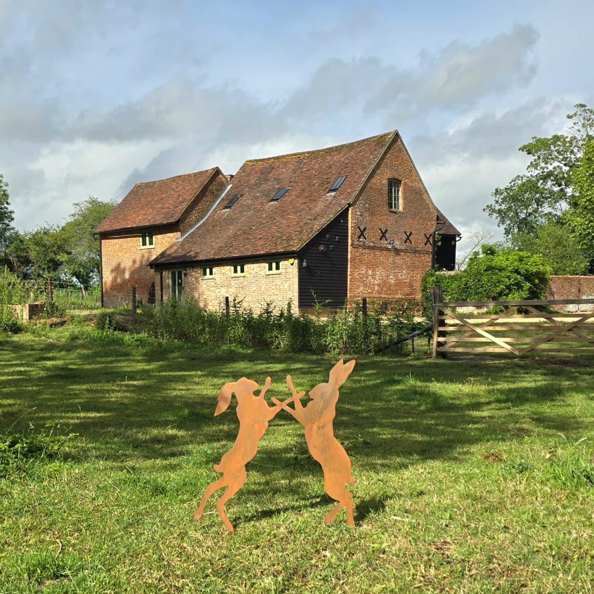 Boxing Hares Metal Garden Sculpture — Pair