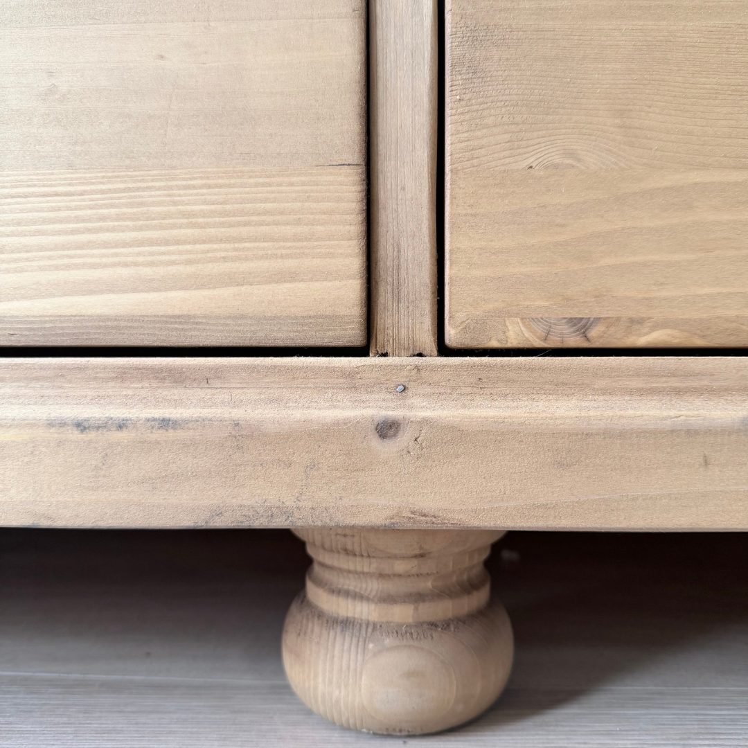 Natural Pine Chest of Drawers | 8-Drawer Farmhouse Storage Unit