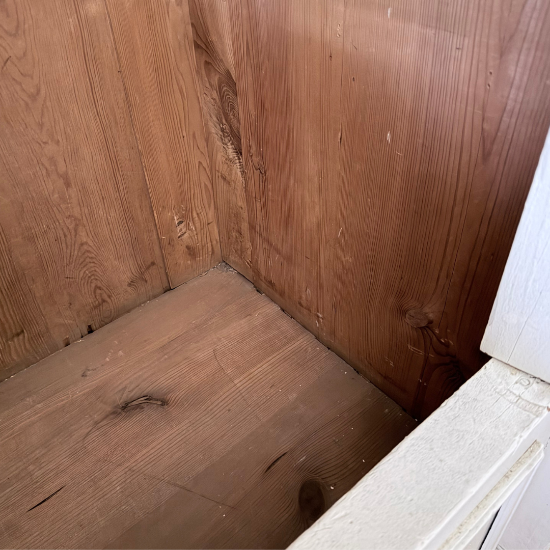 Vintage Reclaimed Pine Wardrobe in Distressed White