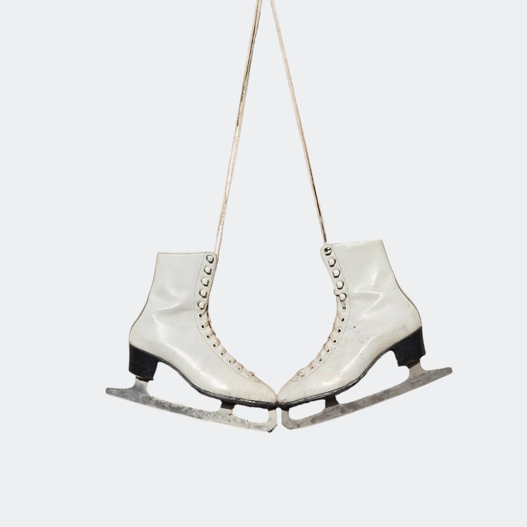 Vintage Decorative Ice Skates - White Leather - Christmas Decor