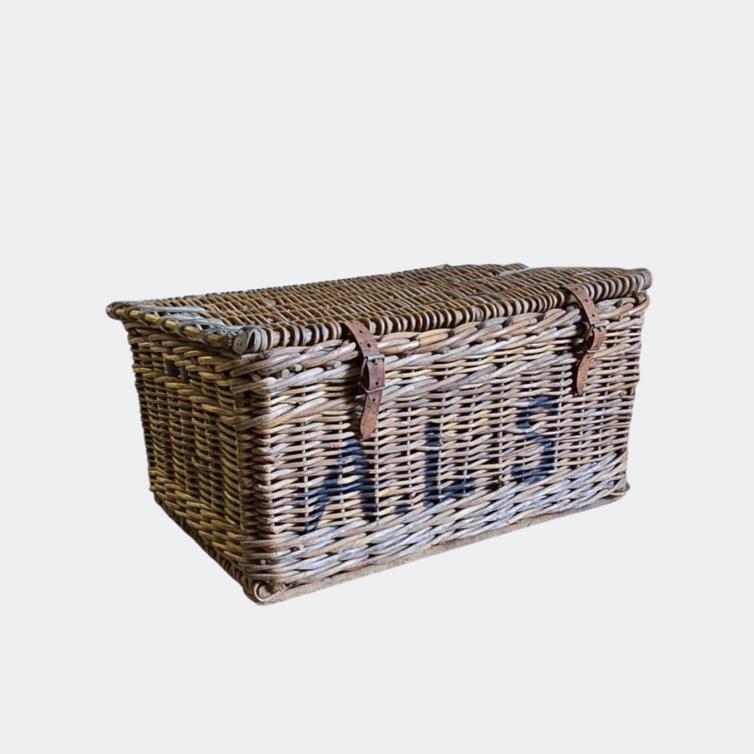 Vintage Wicker Storage Hamper with Lid - Rustic Farmhouse Basket