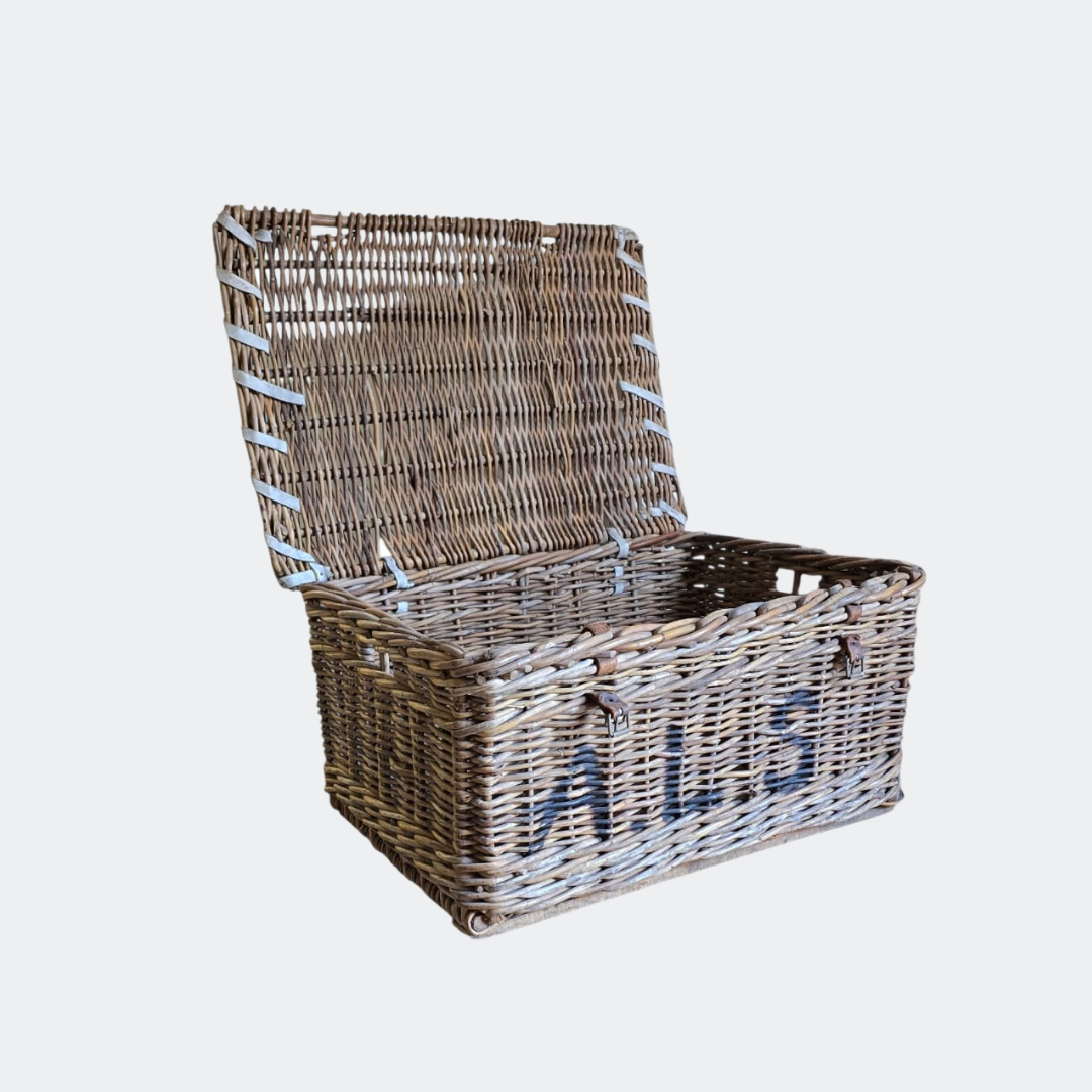 Vintage Wicker Storage Hamper with Lid - Rustic Farmhouse Basket